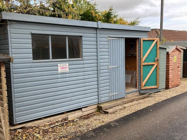 Malton Pent Show Model